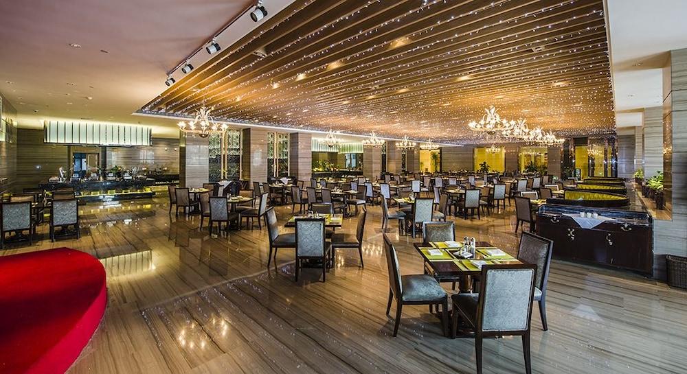 Haili New Century Grand Hotel Haiyan Haiyan  Exterior photo