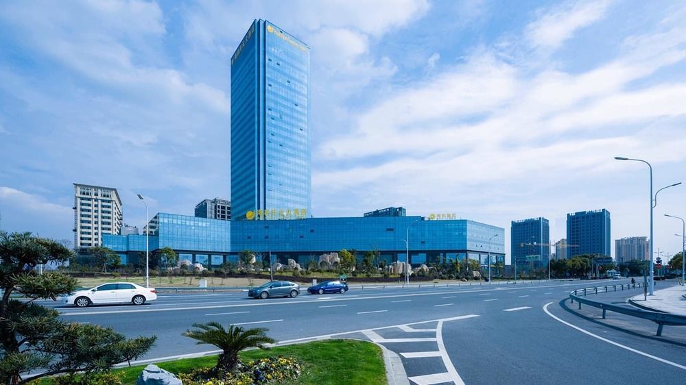 Haili New Century Grand Hotel Haiyan Haiyan  Exterior photo