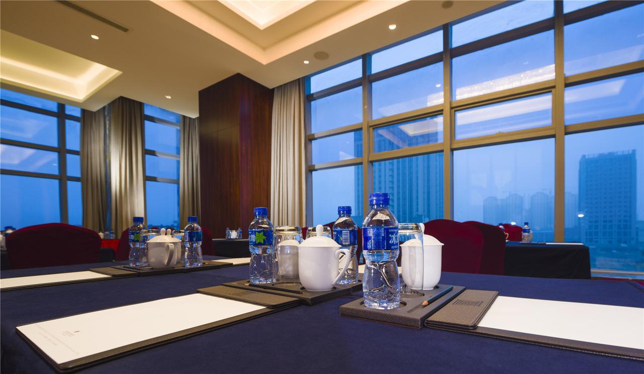 Haili New Century Grand Hotel Haiyan Haiyan  Exterior photo